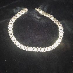 Hugs And Kisses Heavy Vintage Necklace 925