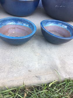 Ceramic pots