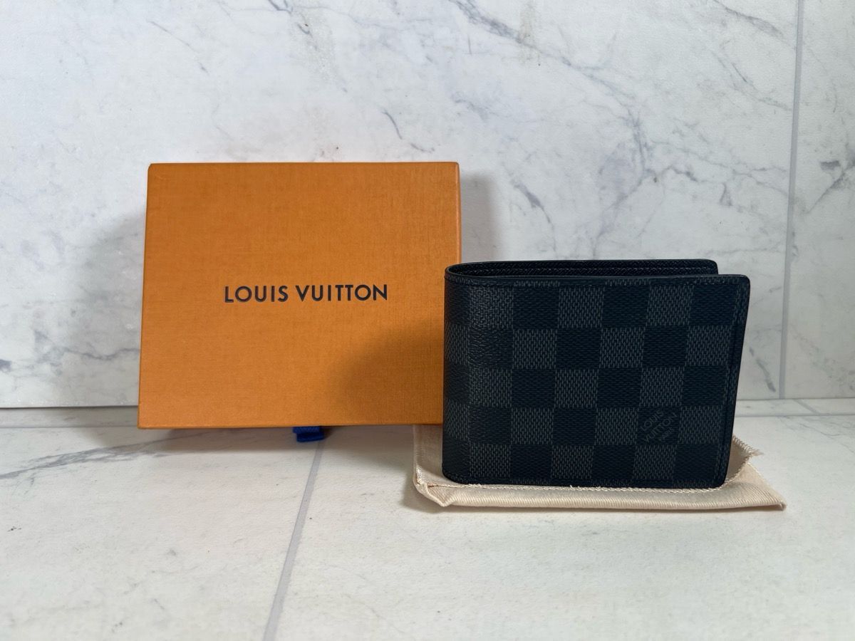 LOUIS VUITTON N692663 BIFOLD (A1G007624)