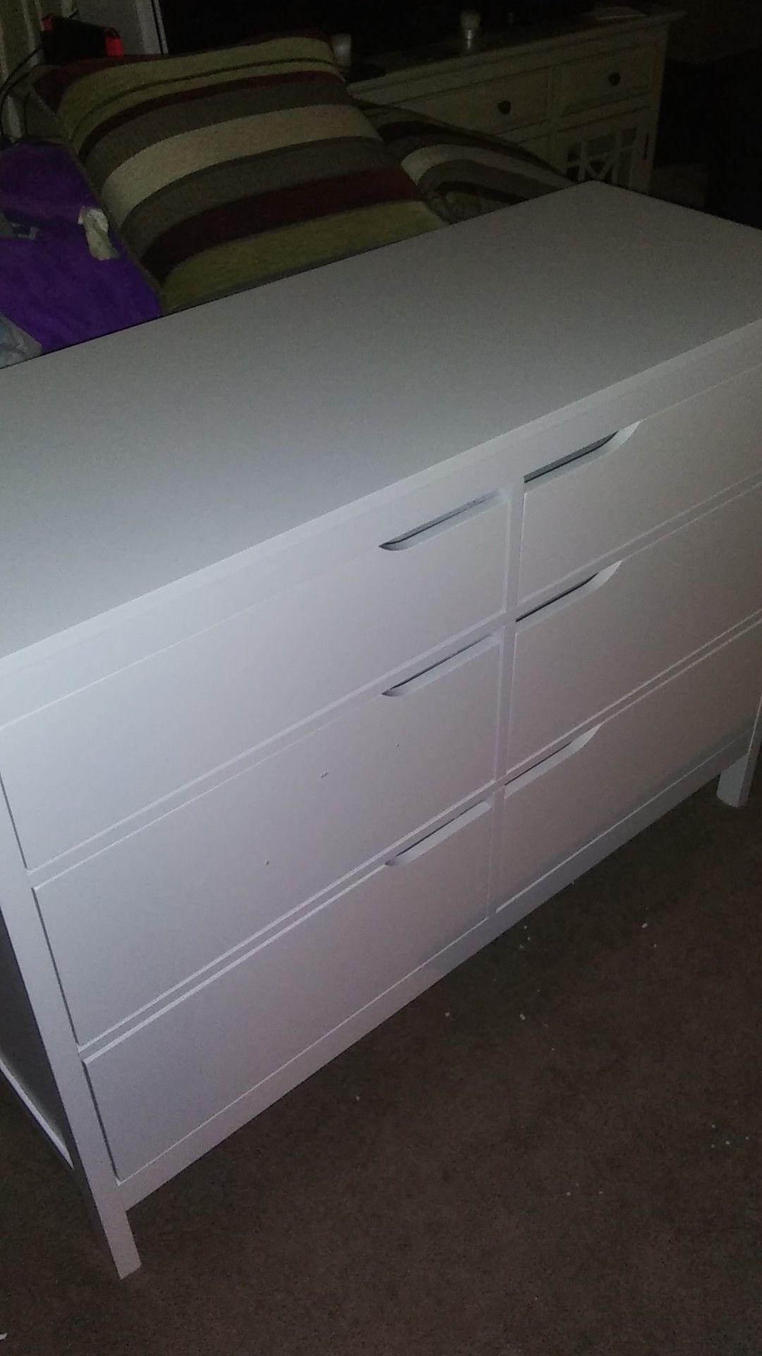 6 drawer angel line Lauren dresser white
