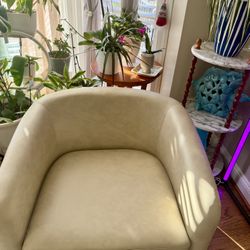 Brand New Cream Color Of Round Barrel Armchair 360-Degree Swivel Accent Chairs