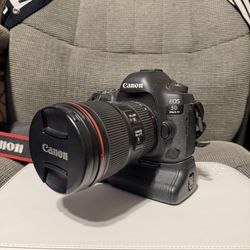 Canon 5D MKIV + Goodies 