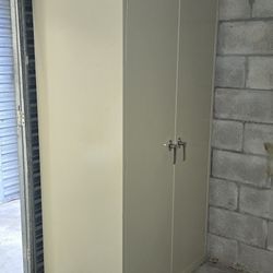 Lateral File Cabinet 