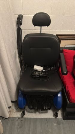 Electric Wheelchair