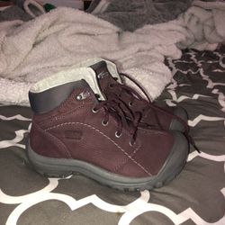 Keen Boots Women’s size7.5 Water Proof