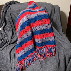 Beautiful Vintage Handmade Red, Blue, and Gray Crocheted Afghan Throw 67 x 44 in. 