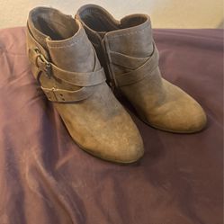 Short Boots Size 8 1/2