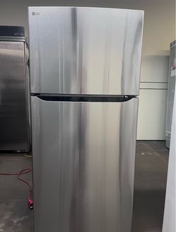 LG 30” Stainless Steel Top-Freezer Refrigerator — $450