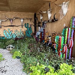 Yard Art, Hanging Baskets And Pots