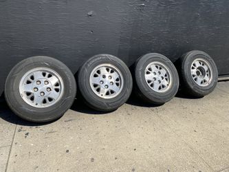 Set 15” Chevy Silverado Tahoe Wheels, 5x5 W 215/75/15 Hankook Tires, Good For Rollers, Sell All $180 Cash