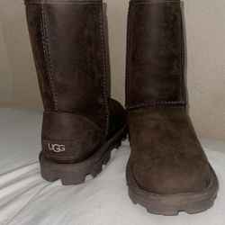 Size 5 Brown UGG Boots
