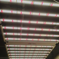 Brand New Medicgrow Neo 1000 Smart Adjustable Spectrum Grow Light