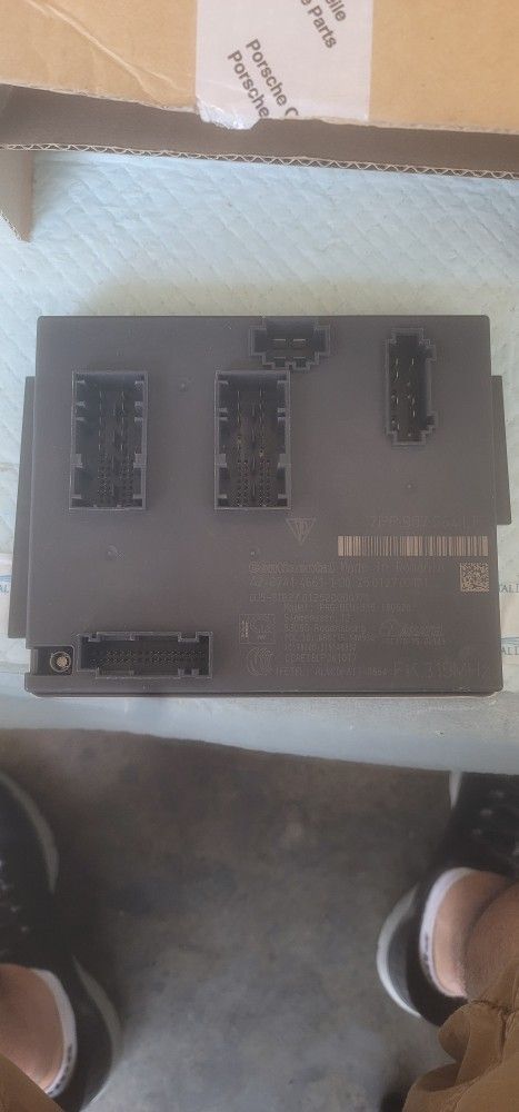 2011-2024 Porsche Body Control Module 958-907-064-J