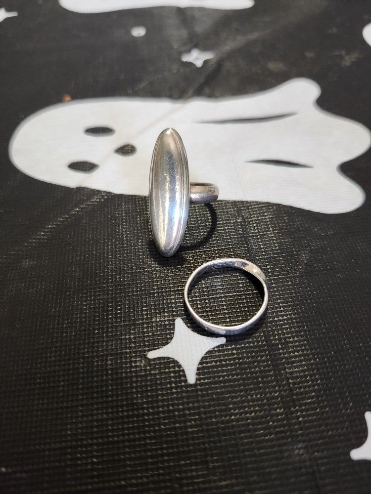 Two Vintage 925 Sterling Silver Rings.
