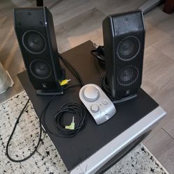 Logitech Z-23000 subwoofer Bass