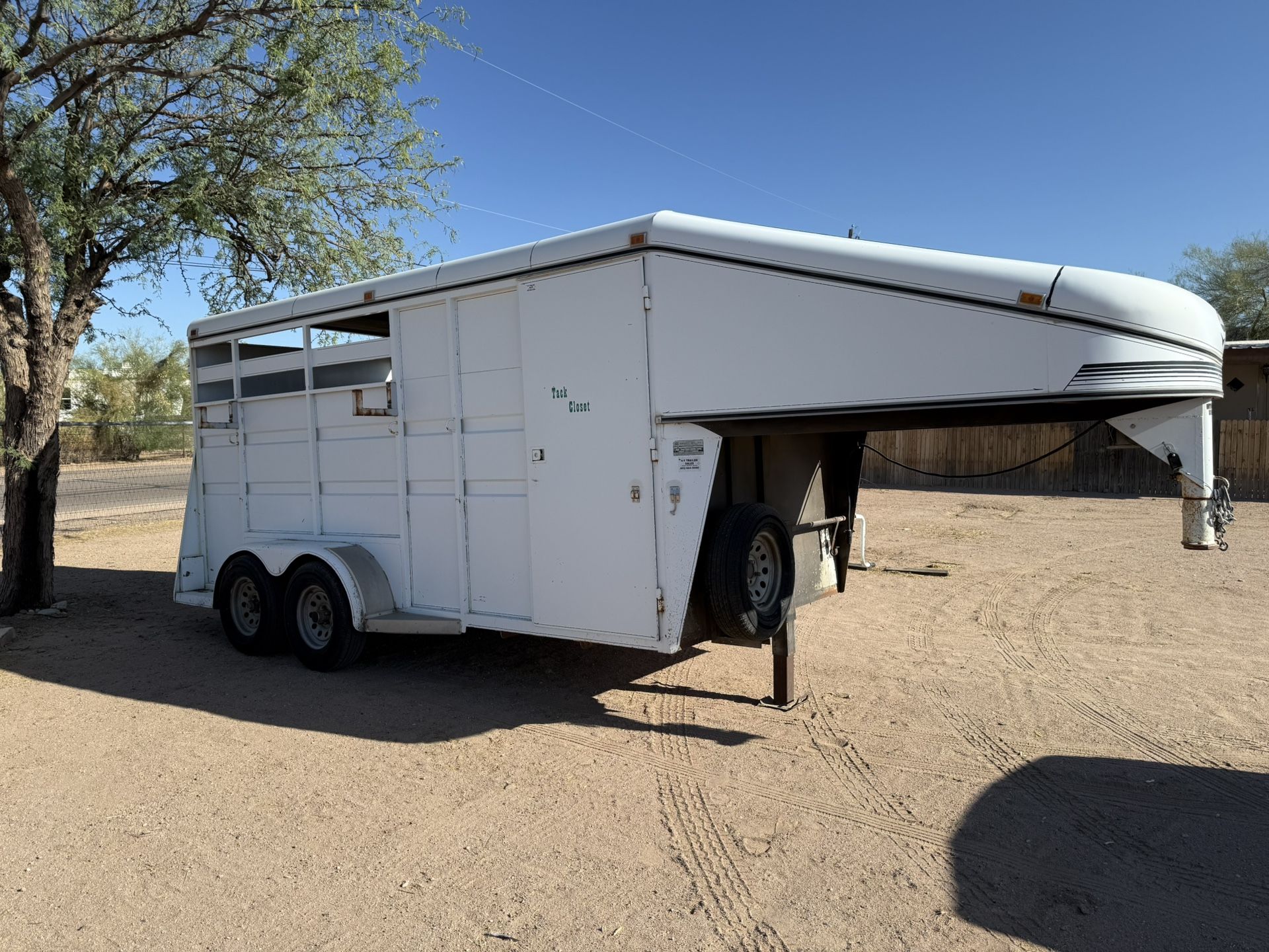 3 Horse Slant Gooseneck