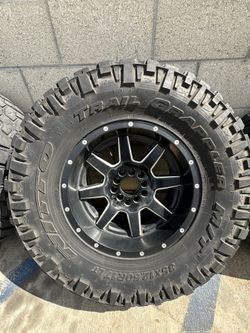 Fuel Matte Black Maverick Wheel + NITTO T.G.