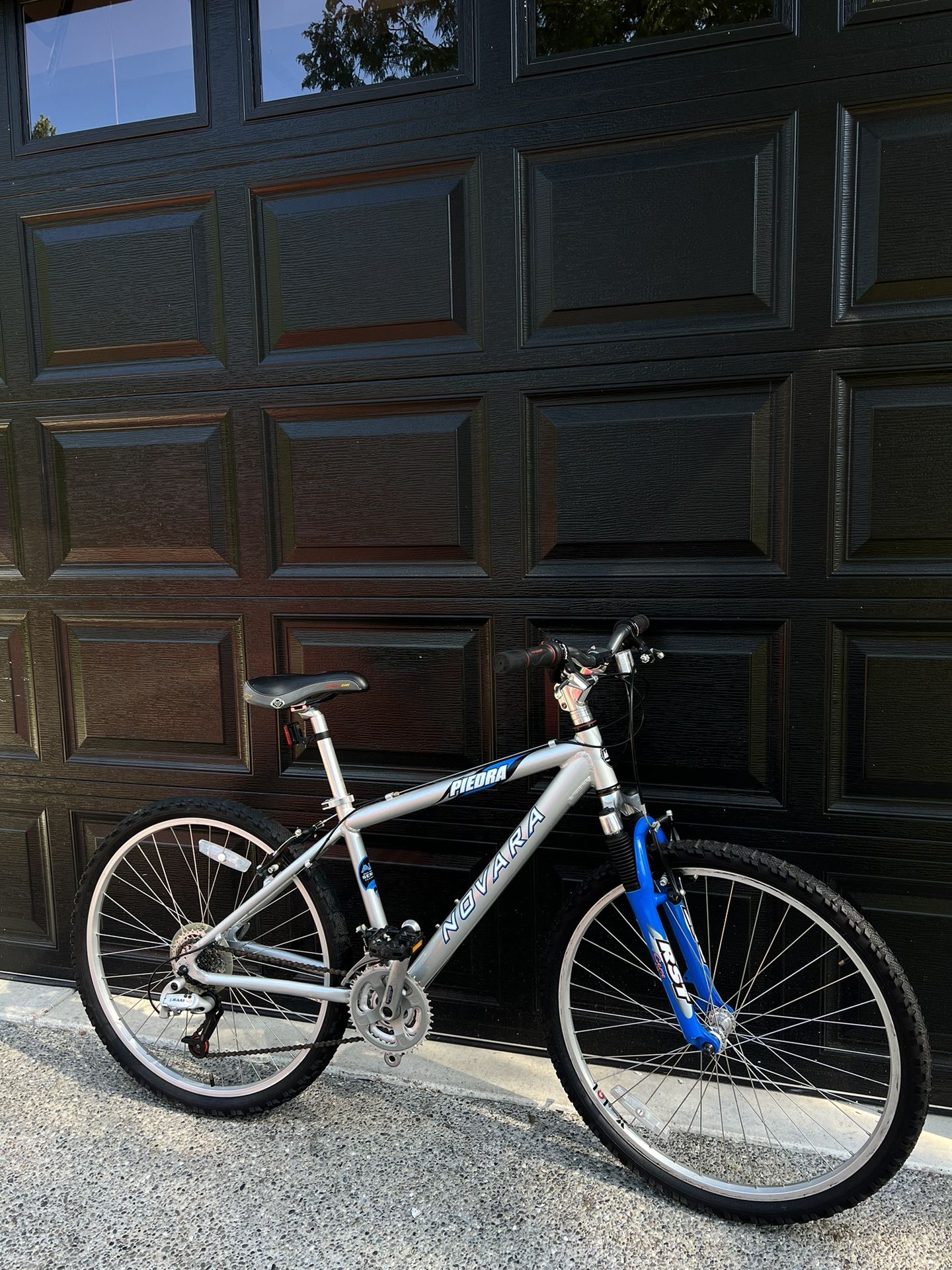 Novara Piedra Mountain Bike 26”