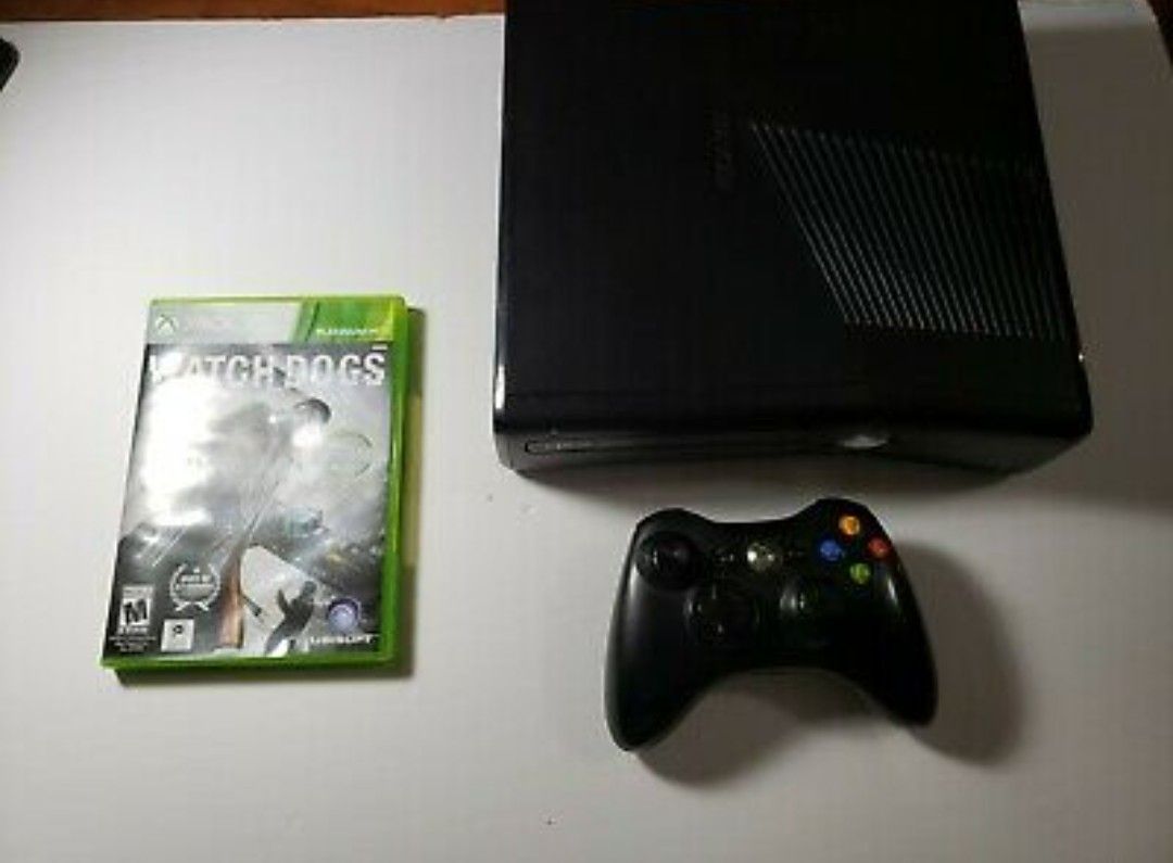 Xbox 360 slim. W kinect and 10 games and 320gb hd .all for 150.00 cash
