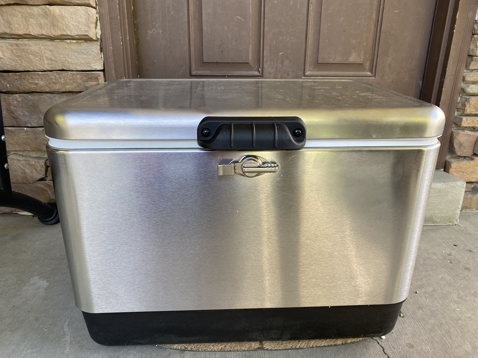 New, Coleman Ice Chest | Reunion 54 Quart Steel Belted Cooler