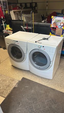 Washer and dryer whirlpool white