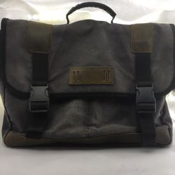 Canvas messenger bag
