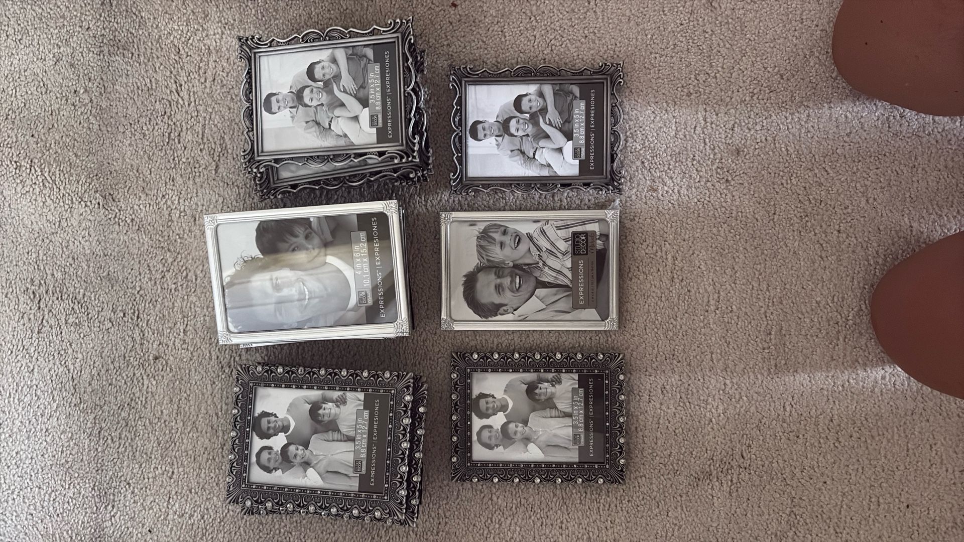 Bulk Picture Frame Set β 18 Frames (3.5x5 & 4x6)
