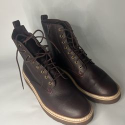 Women’s leather Clark Boots 8.5