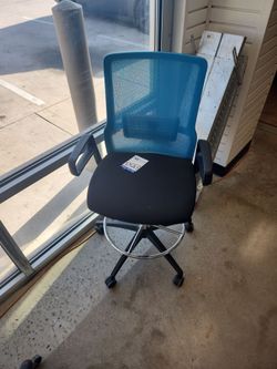 Blue chair 2272
