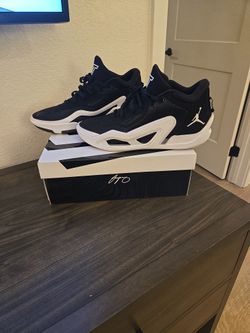 Jason Tatoms Jordons 13