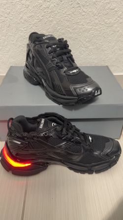 Belenciaga led runners