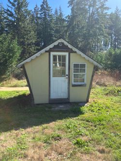12’x 11’ building