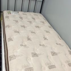 Block Metal Twin Bed & Mattress 