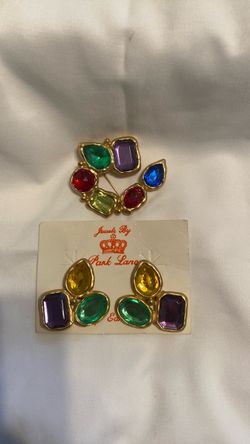 Jewels by Park Lane Brooch and Earrings Set
