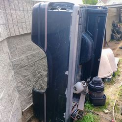 88-98 obs fleet side truck bed , doors and hood