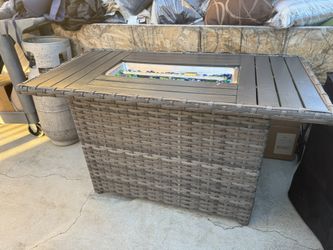 Outdoor Fire Pit 44” Fire Pit Table 