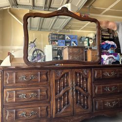 Oak Dresser with mirror - Dixie Furniture 