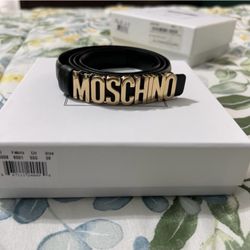 GOLD MOSCHINO LETTERING BELT