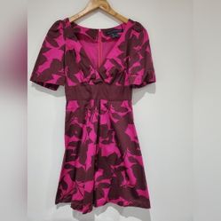 French Connection Burgundy &amp; pink deep V neck floral dress size 2 cotton 