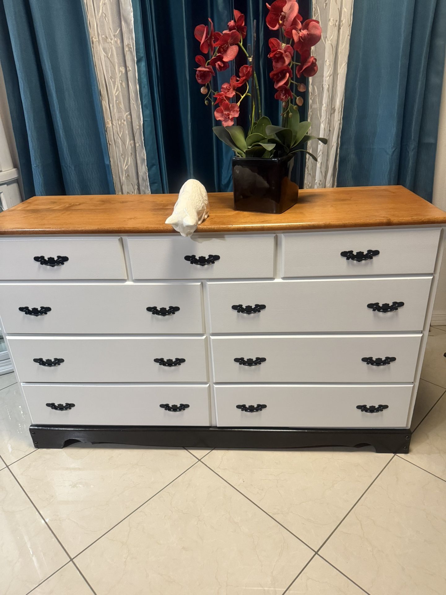 Dresser 56” Long 18” Wide And 34 1/2” High With Mirror In Good Condition