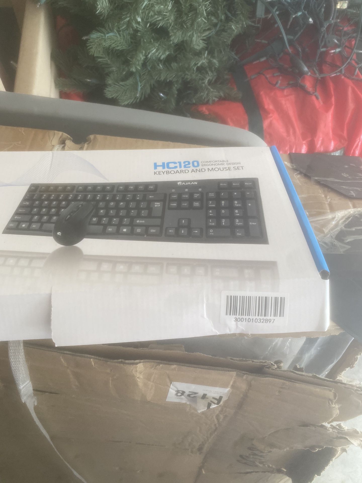 Hajaan Wireless Keyboard And Mouse Set