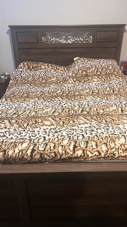 Ashley furniture queen bedroom set