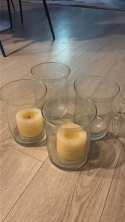 Set of 4 glass candle holders