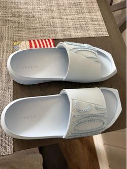 WMNS Jordan Nola Slides