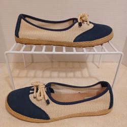 Ugg Australia Ivory & Navy Slip-On Shoes Size 8