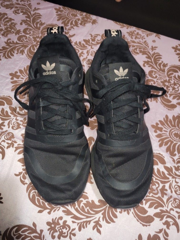 Women's Adidas 9