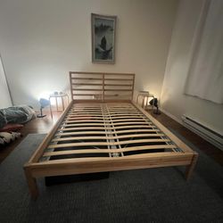 Full Size, Wood Bed Frame