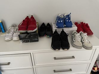 $100 BOYS YOUTH NIKE  BASKETBALL SHOES