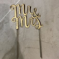 Mr And Mrs Wedding Cake topper 