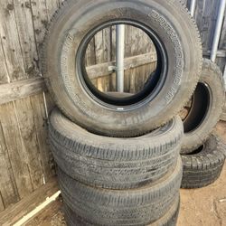 265/70/16 Nice Set
